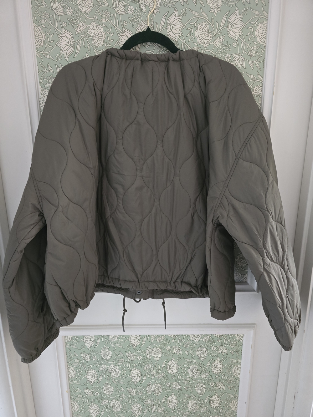 Free Assembly Quilted Jacket - Picture 7 of 8